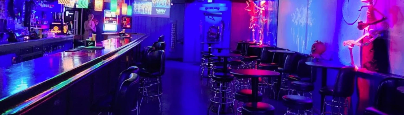 Cruisin'7th — Bars & Clubs in Phoenix