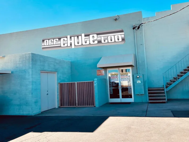 Off Chute Too — Shopping in Phoenix