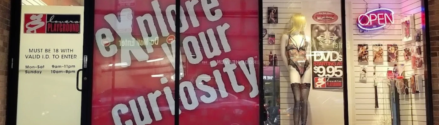 Wells Books — Shopping in Chicago