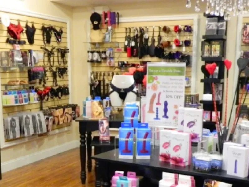 Good Vibrations Brookline — Shopping in Boston