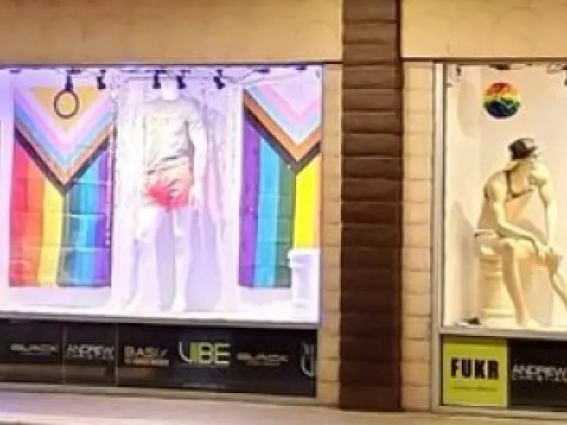 Get Booked — Shopping in Las Vegas