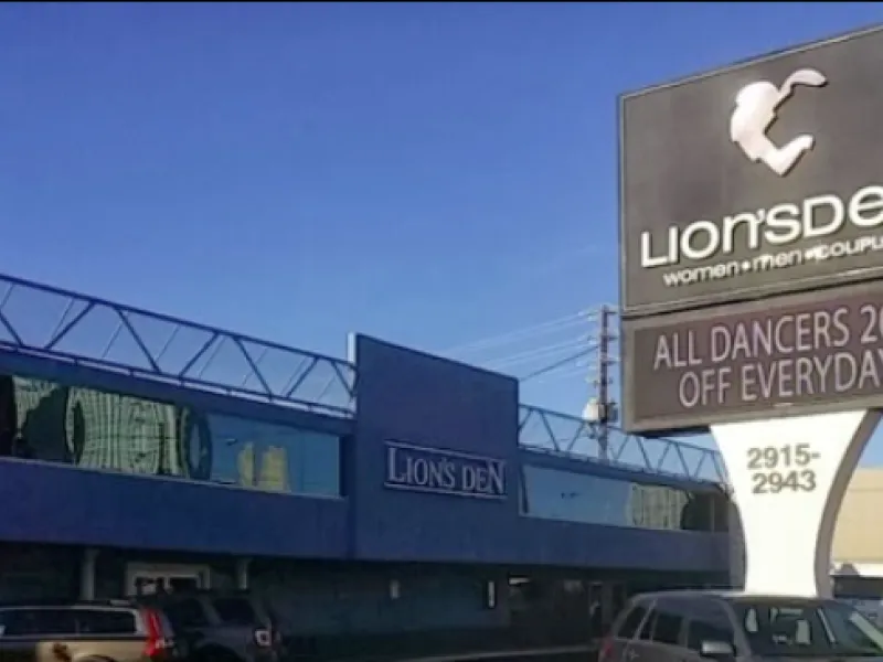 Lion's Den — Shopping in Las Vegas
