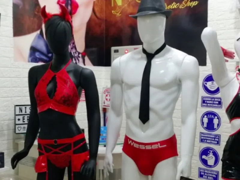 Nishadi Erotic Shop — Shopping in Lima