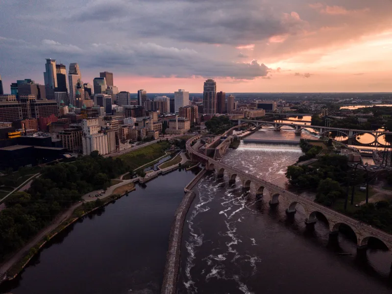 Gay Minneapolis — city guide