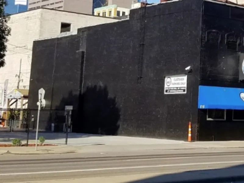 Eagle | MPLS — Bars & Clubs in Minneapolis