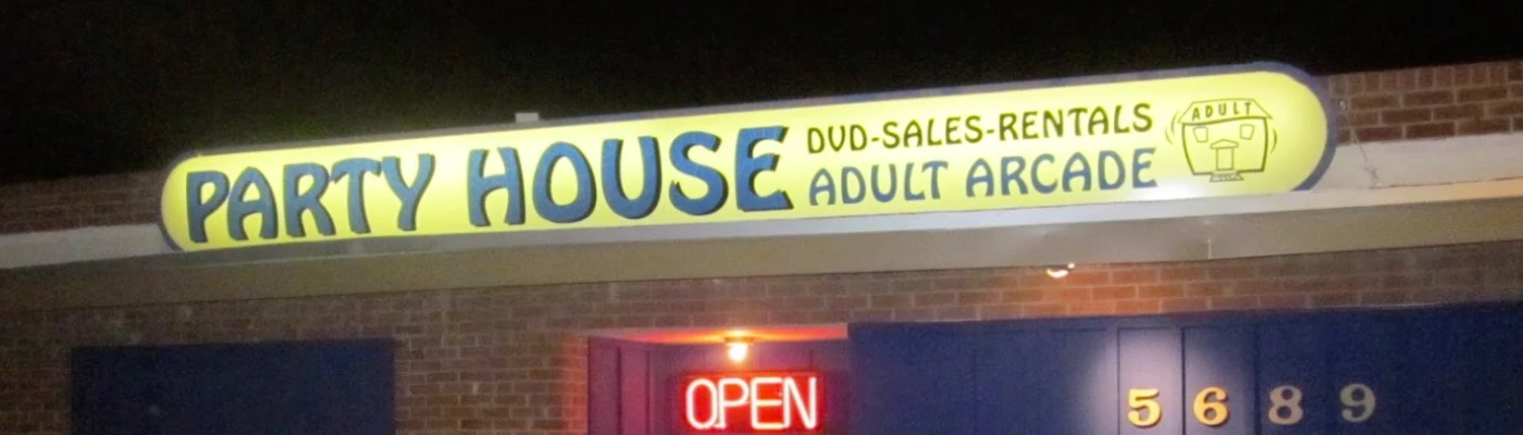 Party House — Cruise Bars in Tucson