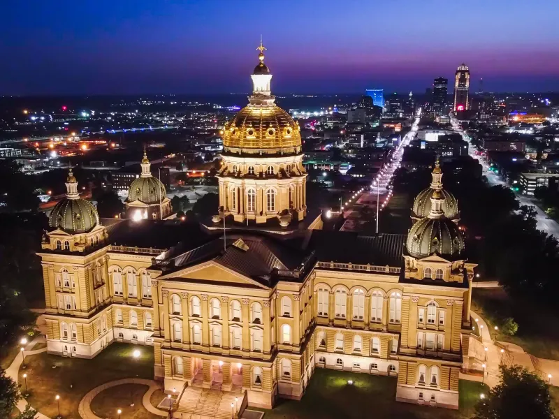 Gay Des Moines — city guide