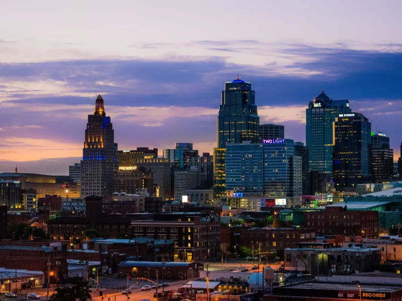 Gay Kansas city — city guide