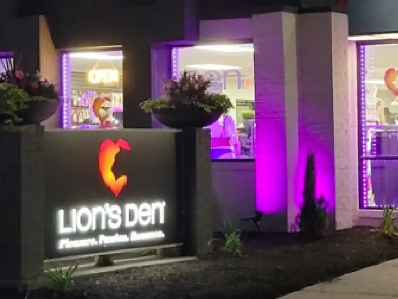 Lion's Den - E Southport Rd — Shopping in Indianapolis