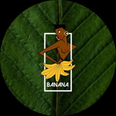 Club Banana Café logo