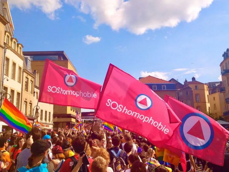 Sos Homophobie — Organizations in Paris