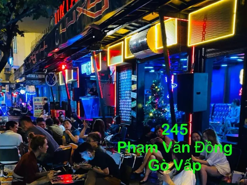 Lesgo 219 — Bars & Clubs in Ho Chi Minh