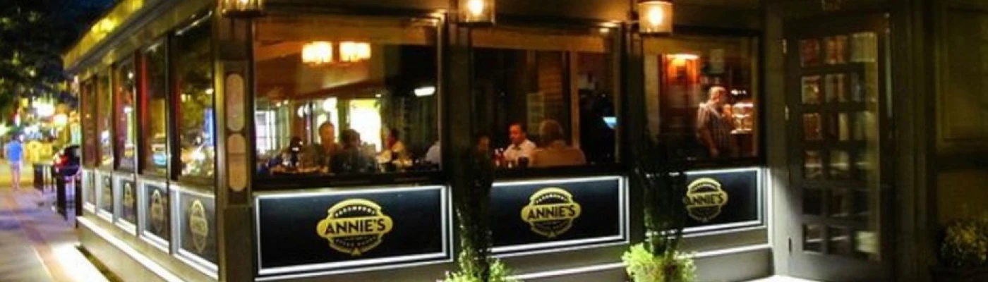 Annie's Paramount Steak House — Restaurants & Cafés in Washington, D.C.