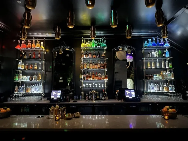 Town Bar & Lounge — Bars & Clubs in Oakland