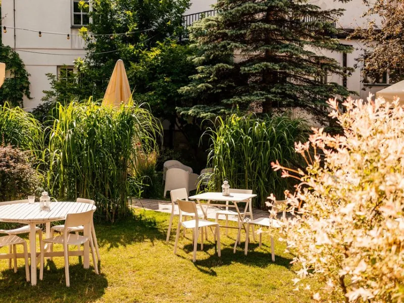 DZiK House of Fun and Culture — Restaurants & Cafés in Warsaw