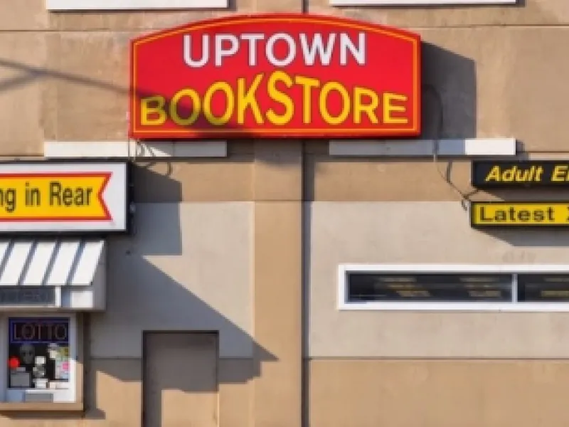 Uptown Adult Superstore – Woodward Ave — Cruise Bars in Detroit