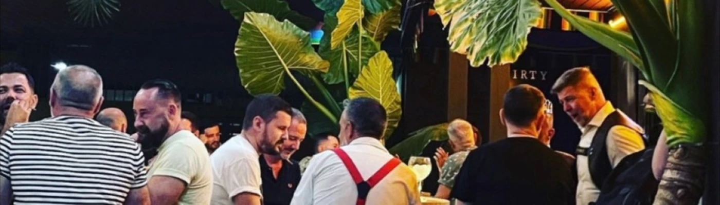 El 12 — Bars & Clubs in Torremolinos