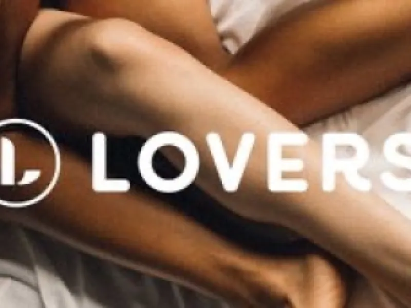 Lovers — Shopping in Seattle