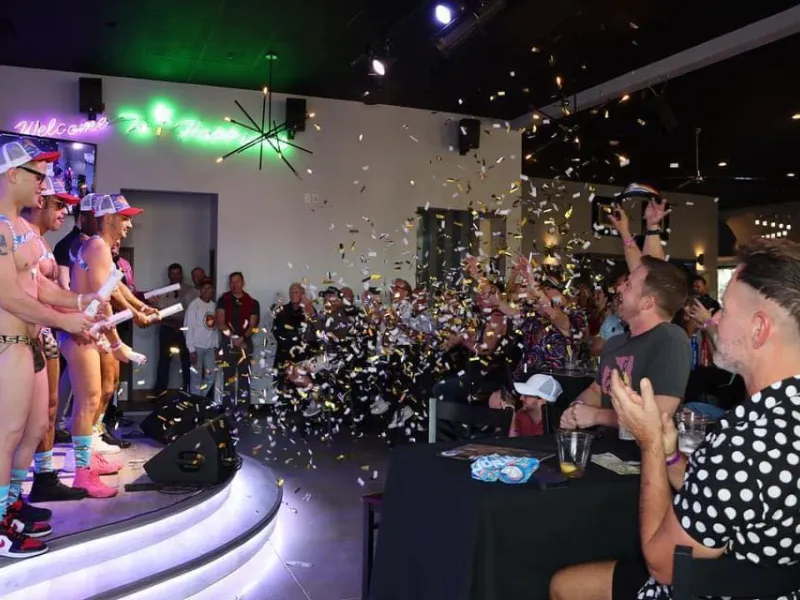 The Roost Lounge — Bars & Clubs in Palm Springs