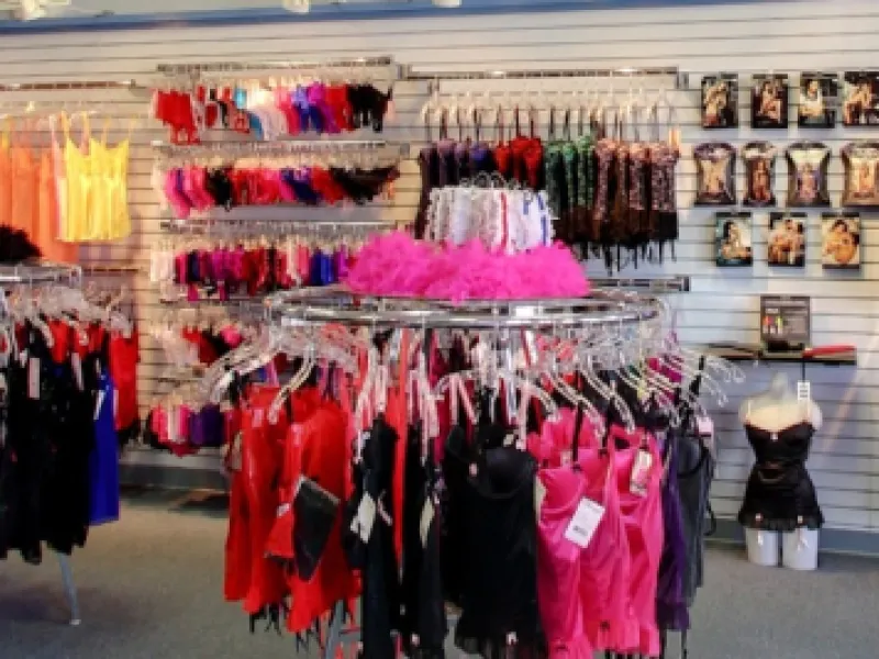 Cupids Lingerie – W 65th St — Shopping in Little Rock