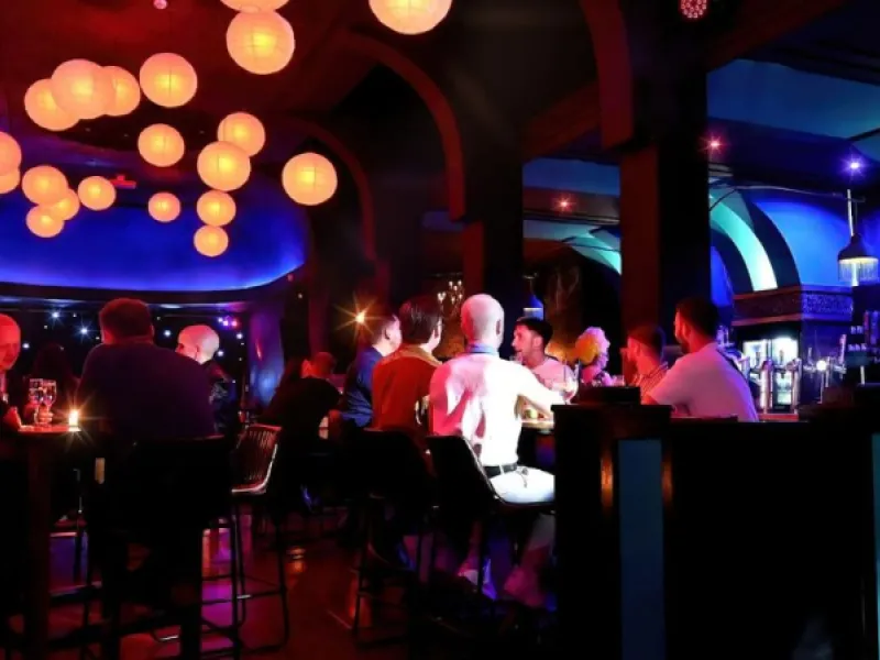 Oscars Lounge Bar — Bars & Clubs in Blackpool