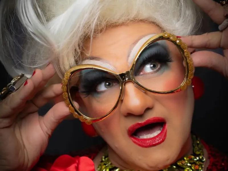 Drag Queen Walking Tour - Sydney's LGBT District — Things to do in Sydney