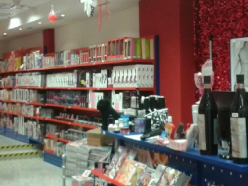 Erdbeermund Erotic Store — Shopping in Düsseldorf