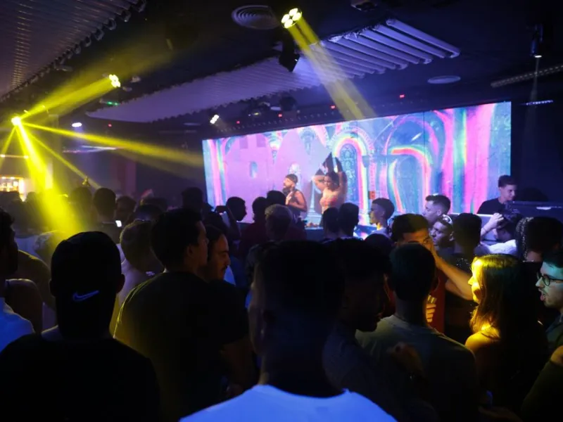 Posh Club Porto — Bars & Clubs in Porto