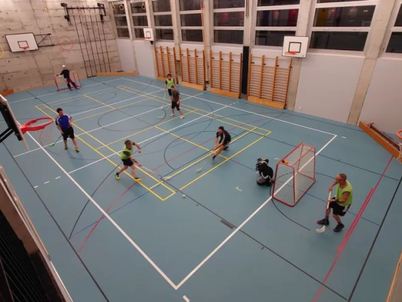 Unihockey-Team, QueerSport Bern — Organizations in Bern