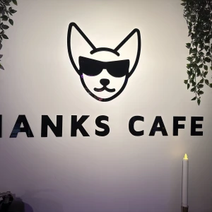Hanks Café