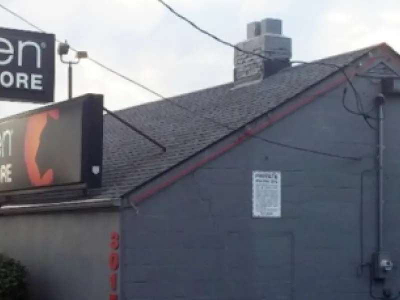 Lion's Den – Morse Rd — Organizations in Columbus