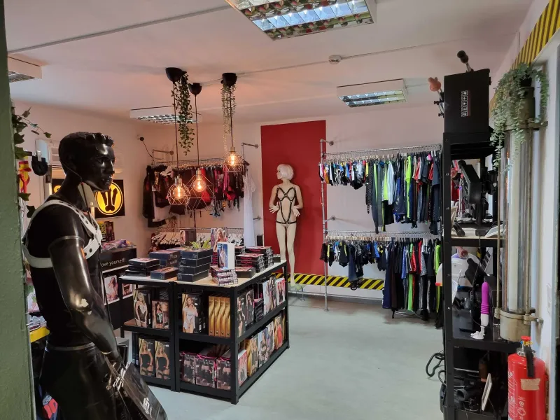 Dildoking Showroom — Shopping in Berlin