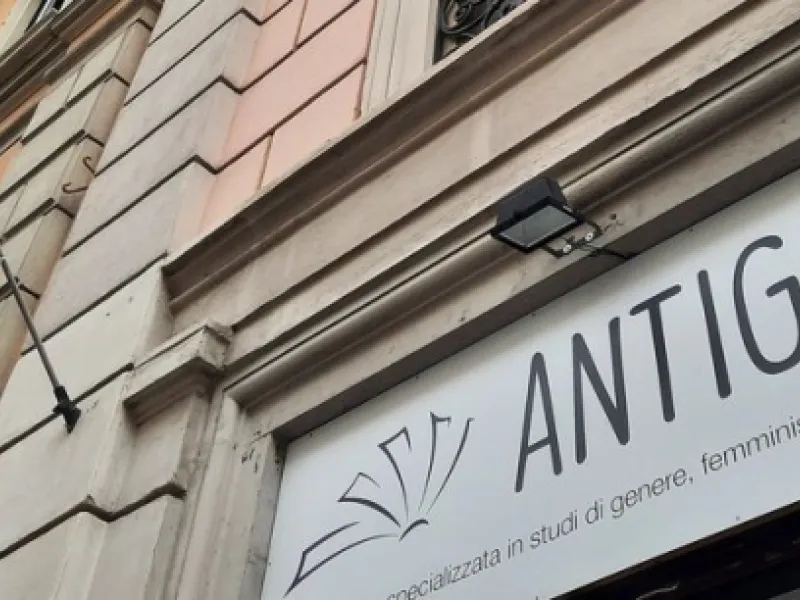 Libreria Antigone — Shopping in Rome