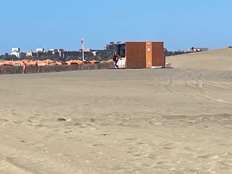 Kiosco Beach N°7 — Bars & Clubs in Gran Canaria