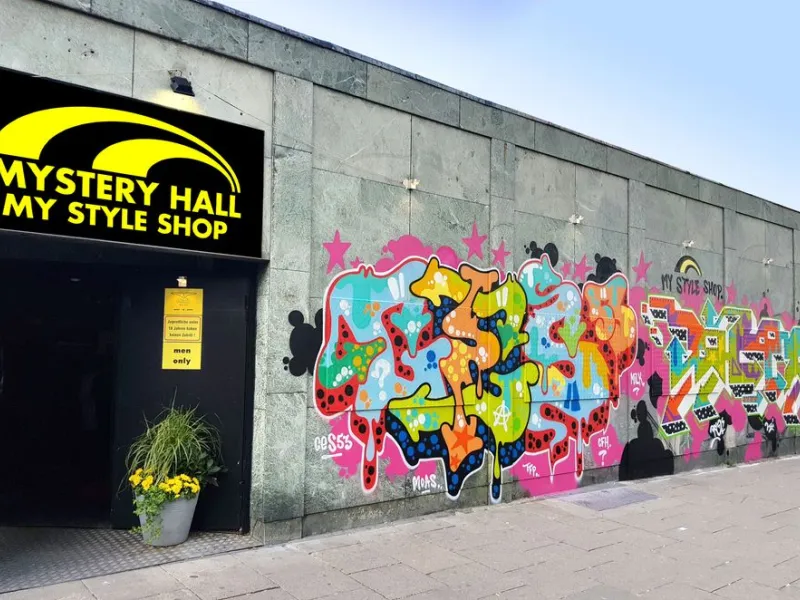 Mystery Hall — Shopping in Hamburg