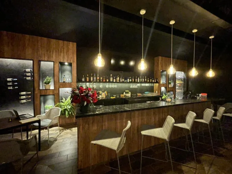 The Secret Wine & Cocktail Bar — Bars & Clubs in Puerto Vallarta